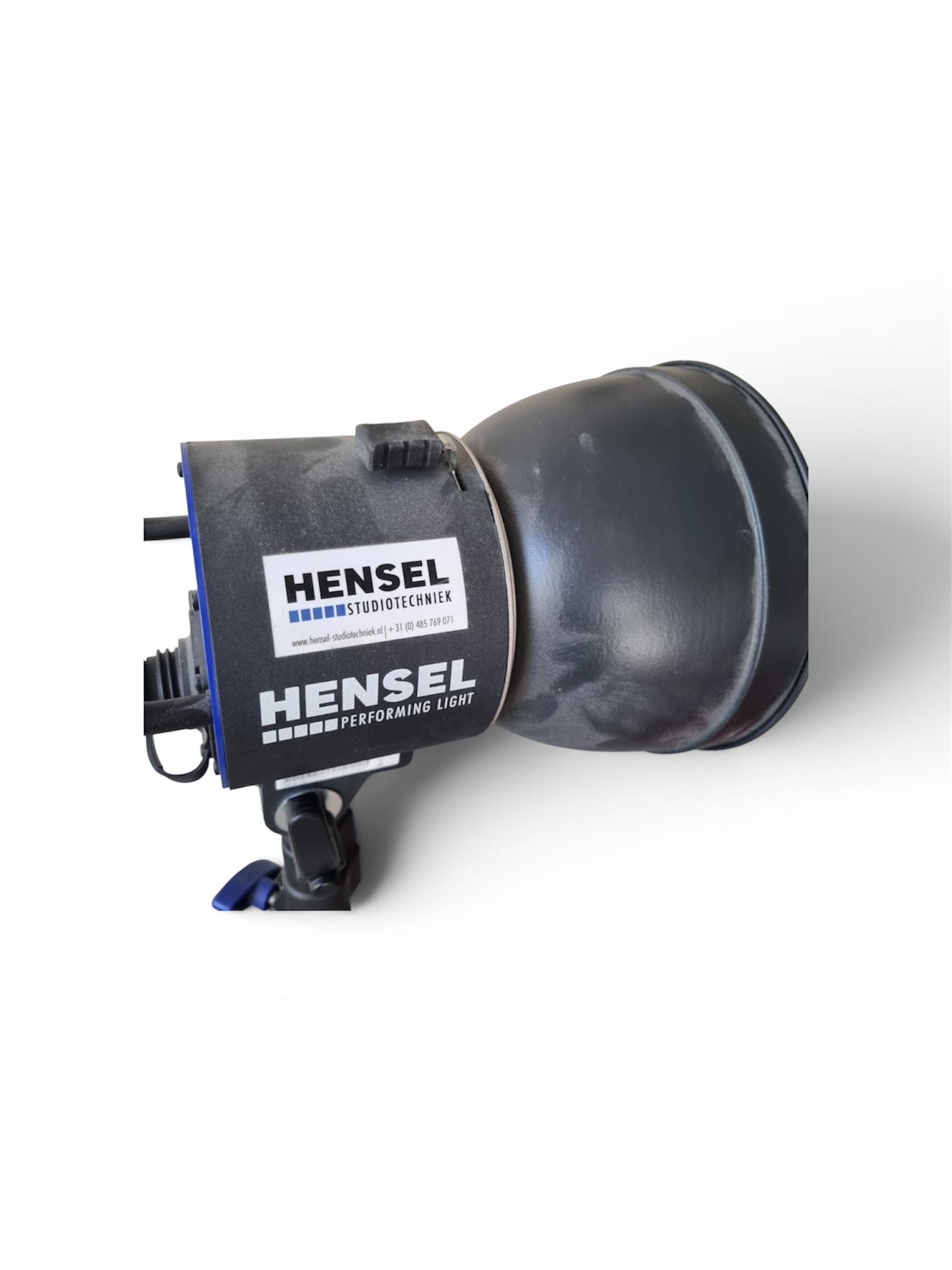 Used Hensel Porty L1200 Complete Kit – 2 Flash Heads – Ready to Use - Image 5