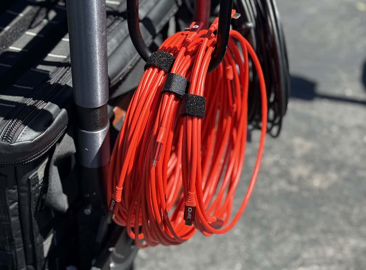 IQWire Formula 5m – USB-C to USB-C Right-Angle Tether Cable (10Gbps) with Velocity Boosters - Image 2